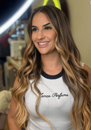 Cliente do Bella Estúdio no salão